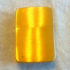 Zippo Gold-Colored Matte Finish Lighter - 15% discount for a bundle of 2!